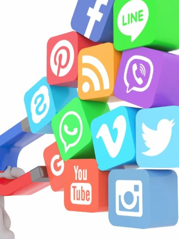 Social Media Management: The Highly-Paid Manager Superstar